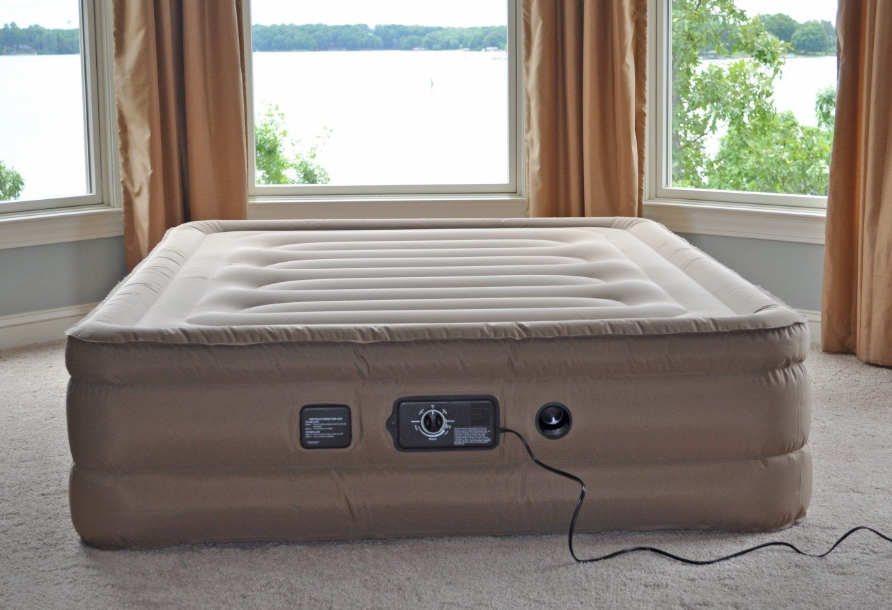 9 Best Air Mattresses Reviewed In Detail (winter 2024)