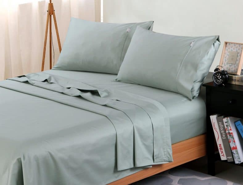 5 Best Egyptian Cotton Sheets Reviewed in Detail (Winter 2024)