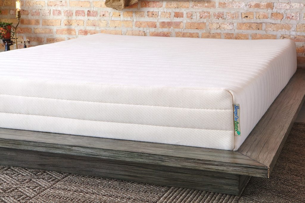 9 Best Organic Mattresses – Make Your Bed Eco-friendly!